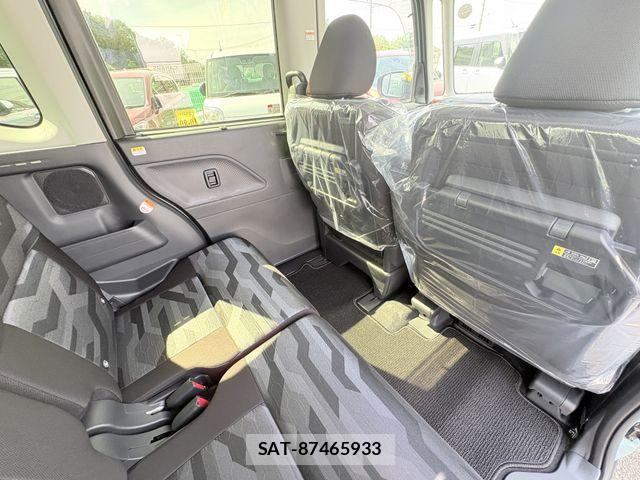 Daihatsu TANTO 2025-11 8317631-17