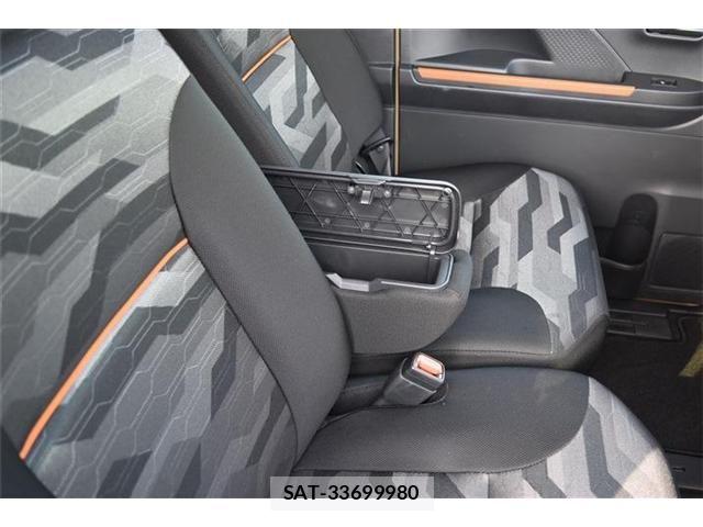 Daihatsu TANTO 2025-07 8317638-14