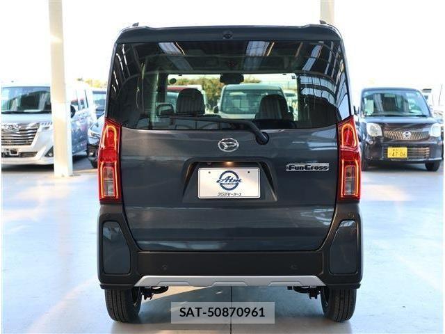 Daihatsu TANTO 2025-11 8317634-20
