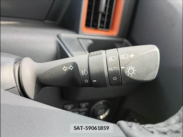 Daihatsu TANTO 2023-09 8317637-11
