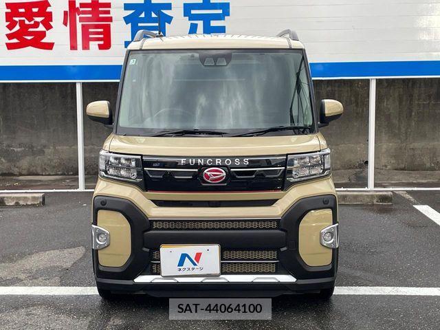 Daihatsu TANTO 2025-03 8335102-13