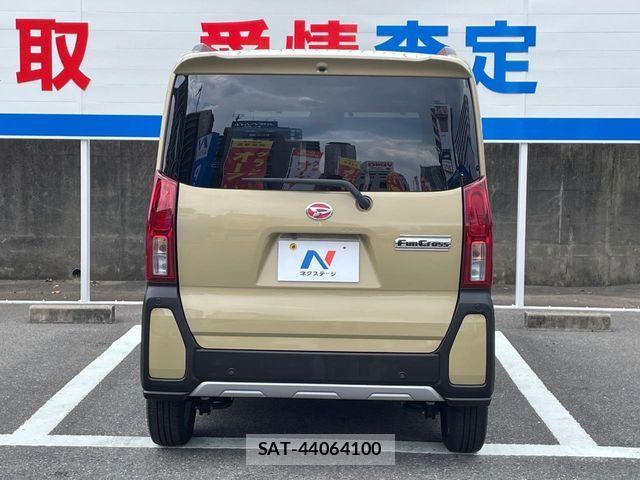 Daihatsu TANTO 2025-03 8335102-14