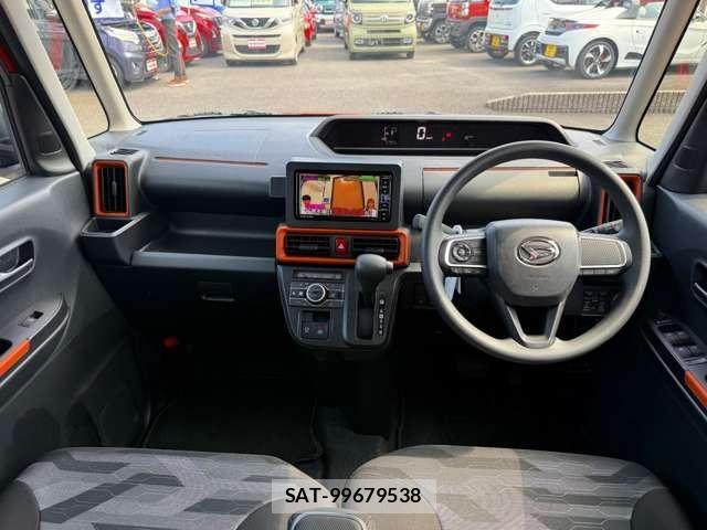 Daihatsu TANTO 2025-10 8338206-1