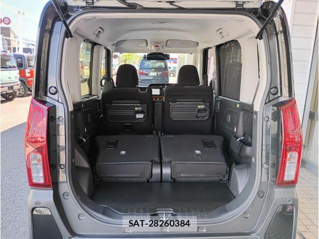 Daihatsu TANTO 2022-10 8338207-17