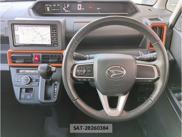 Daihatsu TANTO 2022-10 8338207-1