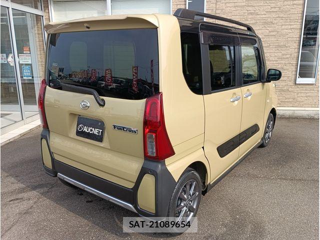 Daihatsu TANTO 2022-11 8338208-1
