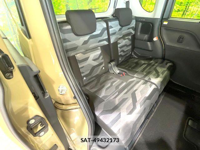 Daihatsu TANTO 2026-01 8338204-8