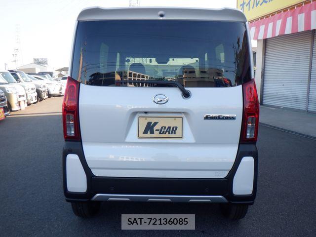Daihatsu TANTO 2025-02 8355779-3