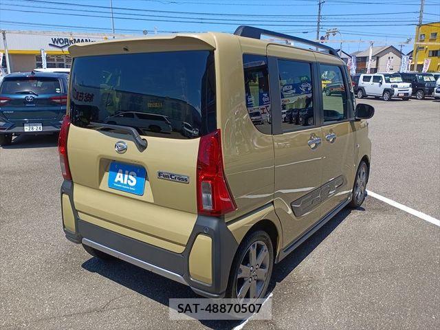 Daihatsu TANTO 2023-08 8369415-2