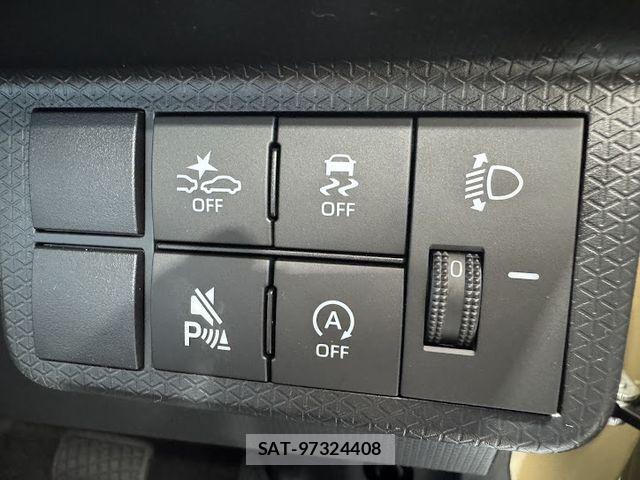 Daihatsu TANTO 2025-03 8369411-19