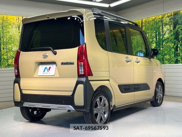 Daihatsu TANTO 2025-03 8438362-16