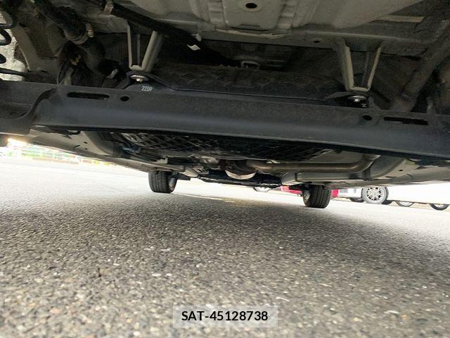 Daihatsu TANTO 2022-12 8746347-28