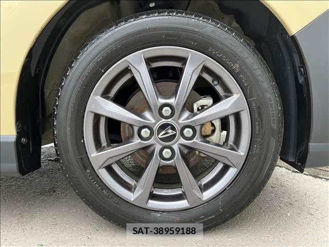 Daihatsu TANTO 2023-05 8832062-20