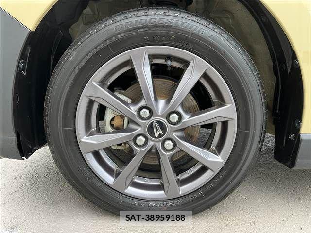 Daihatsu TANTO 2023-05 8832062-23