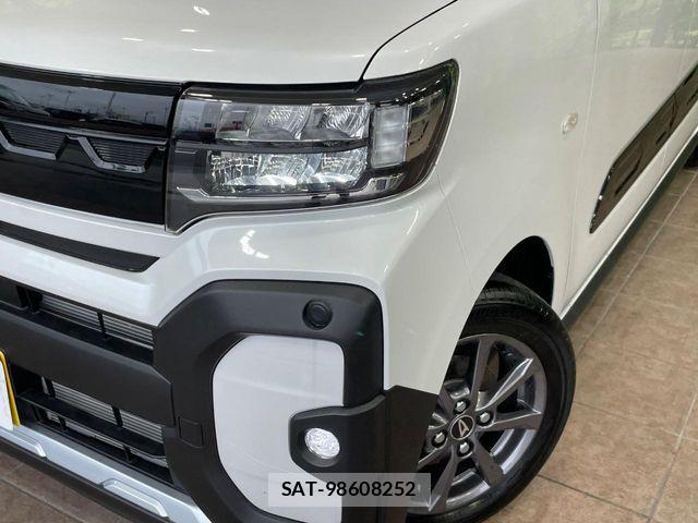 Daihatsu TANTO 2025-07 8882610-12