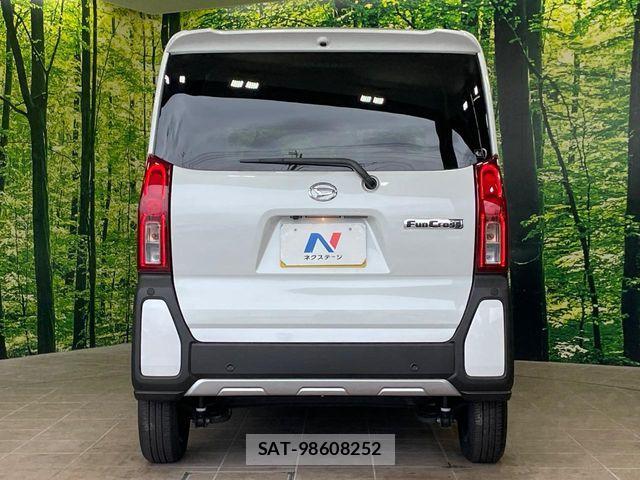Daihatsu TANTO 2025-07 8882610-14