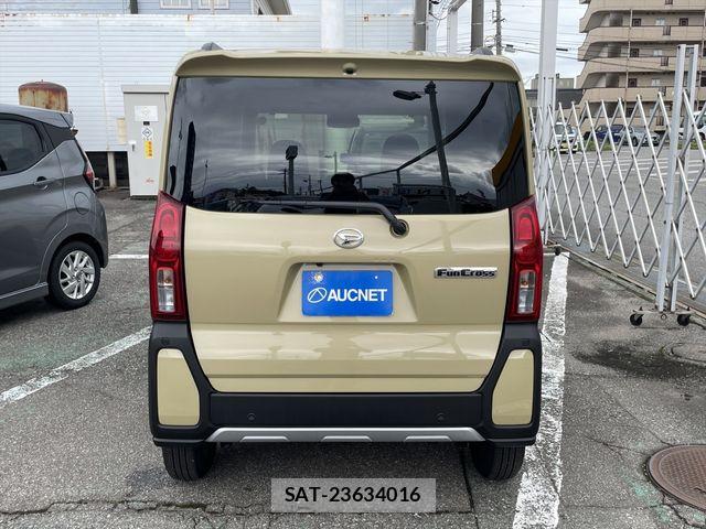 Daihatsu TANTO 2025-08 8884485-5