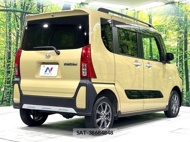 Daihatsu TANTO 2023-07 6220464-17