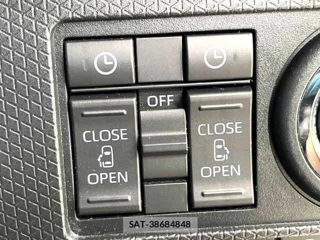 Daihatsu TANTO 2023-07 6220464-2