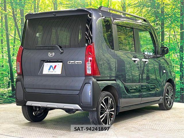 Daihatsu TANTO 2024-10 6817627-17