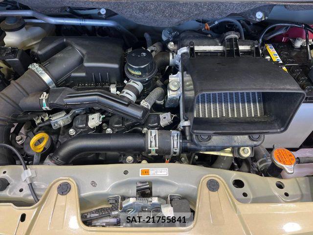 Daihatsu TANTO 2023-06 6817630-17
