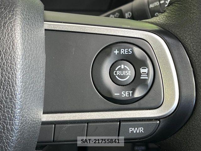 Daihatsu TANTO 2023-06 6817630-6