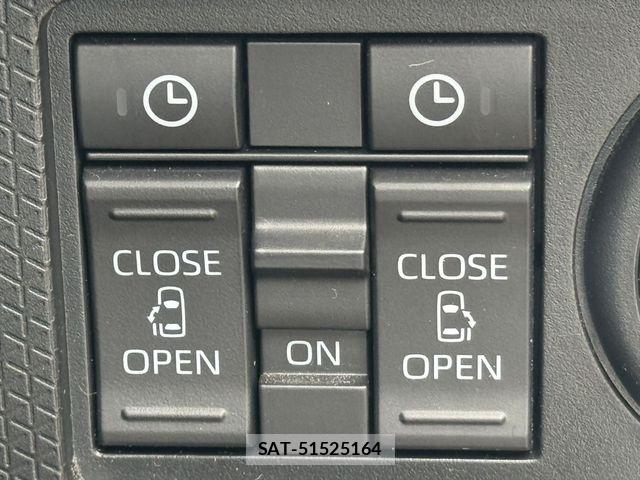 Daihatsu TANTO 2023-03 7226118-26