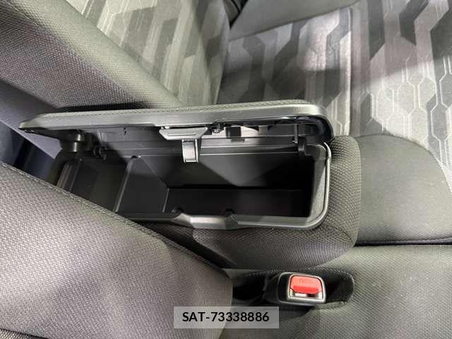 Daihatsu TANTO 2025-05 7458414-5