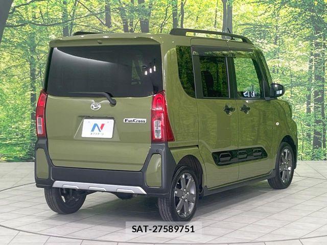 Daihatsu TANTO 2023-04 8210676-17