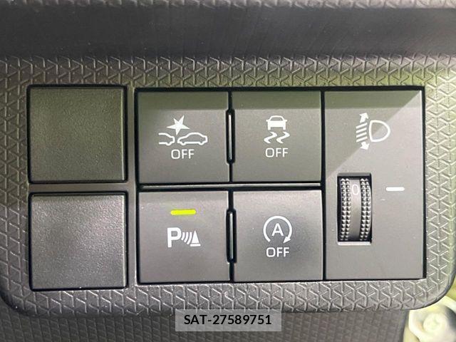 Daihatsu TANTO 2023-04 8210676-6