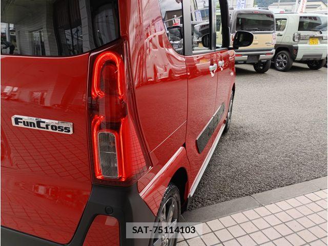 Daihatsu TANTO 2023-09 8746349-5