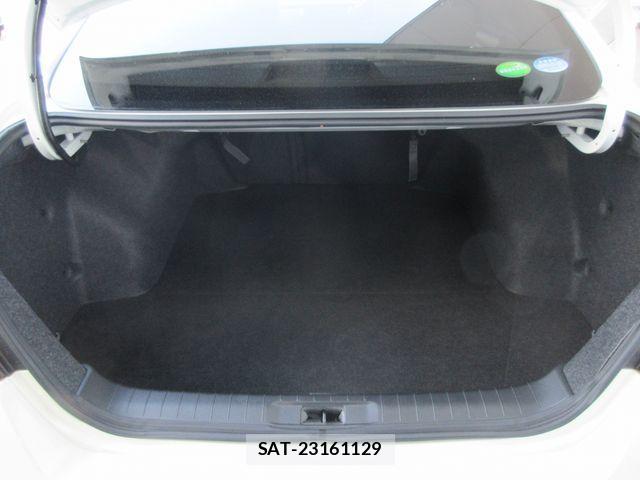 Nissan TEANA 2017-08 1415264-9