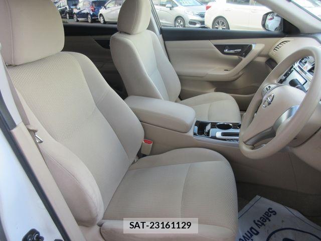 Nissan TEANA 2017-08 1415264-7
