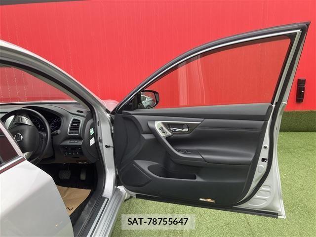 Nissan TEANA 2016-02 4050662-25