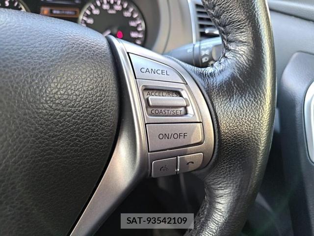 Nissan TEANA 2017-04 4243934-18