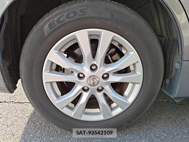 Nissan TEANA 2017-04 4243934-24