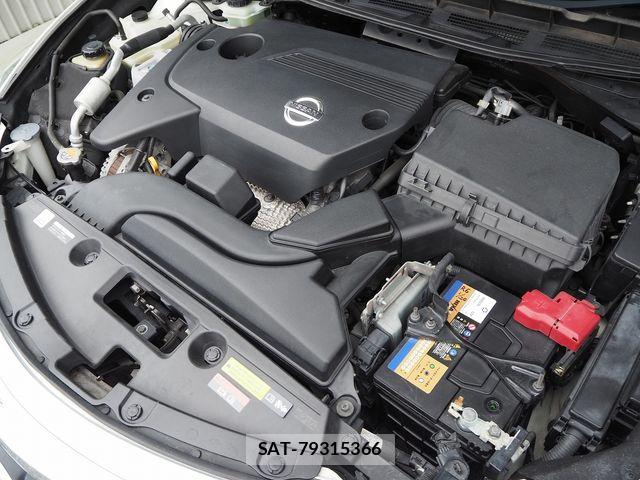Nissan TEANA 2017-02 5880963-19