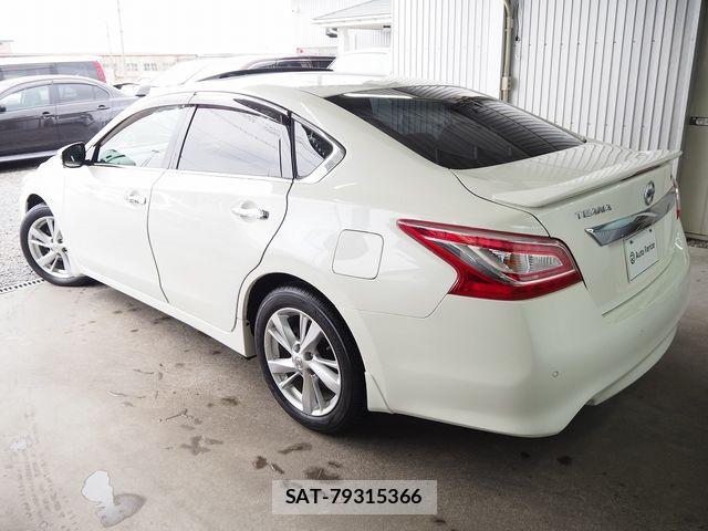 Nissan TEANA 2017-02 5880963-4