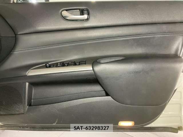 Nissan TEANA 2013-02 7226119-13