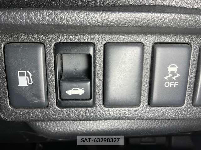 Nissan TEANA 2013-02 7226119-16