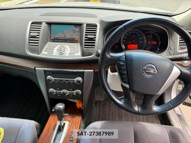 Nissan TEANA 2011-03 7330651-7