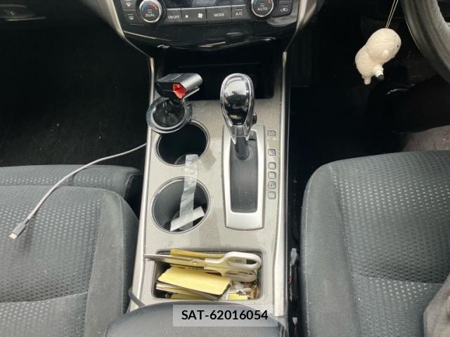 Nissan TEANA 2015-07 7394522-19