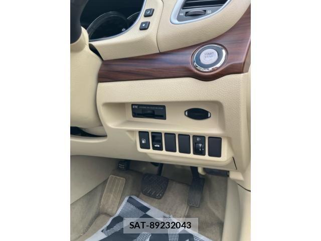 Nissan TEANA 2011-05 7458416-14