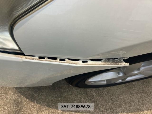 Nissan TEANA 2016-01 7562986-12