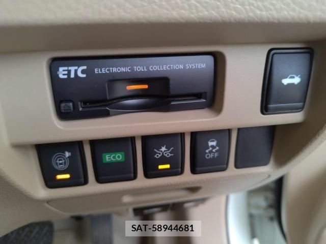 Nissan TEANA 2017-06 7620811-15