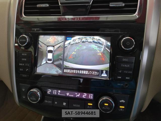 Nissan TEANA 2017-06 7620811-17