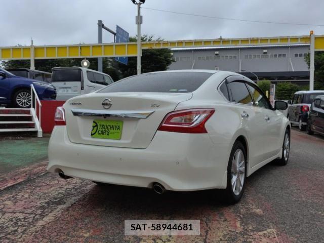 Nissan TEANA 2017-06 7620811-1