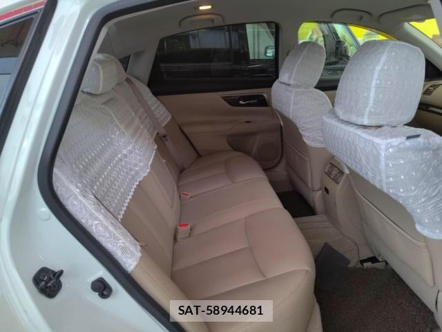 Nissan TEANA 2017-06 7620811-22