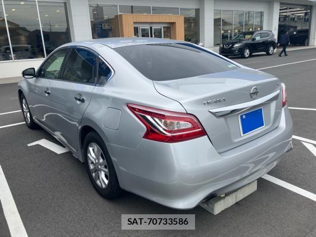 Nissan TEANA 2015-08 7620812-3