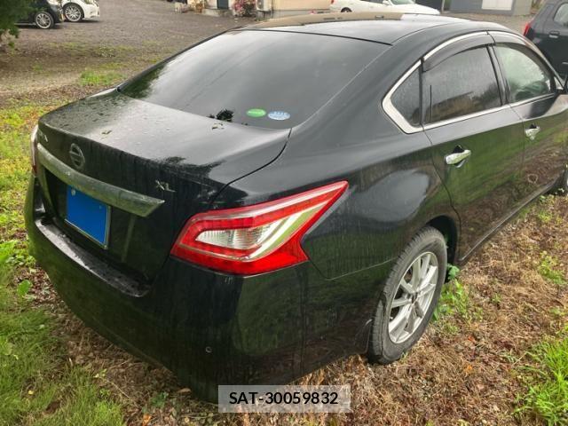 Nissan TEANA 2017-03 7729829-6